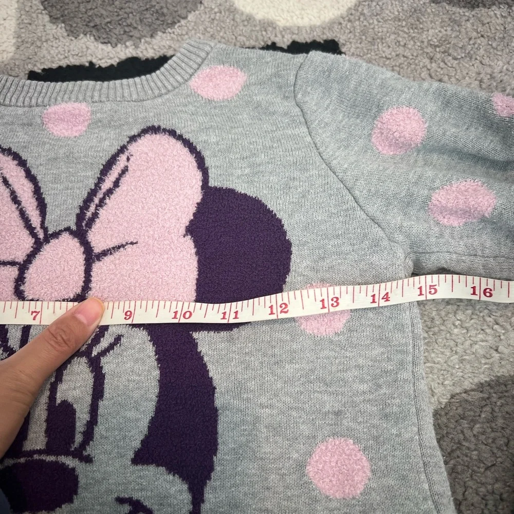 Disney minnie sweater set - Picture 3 of 8